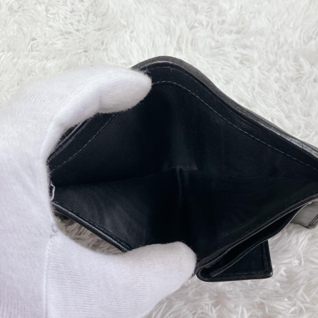 美品✨ミュウミュウ 折り財布 マテラッセ 5MV204 キルティング 本革　黒