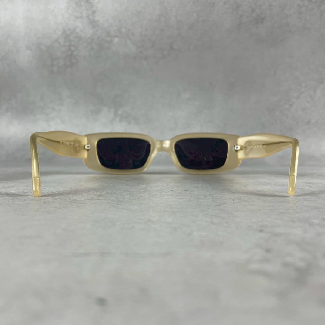 希少カラー　GUCCI グッチ スクエア　サングラス　サイドロゴ　GG 242