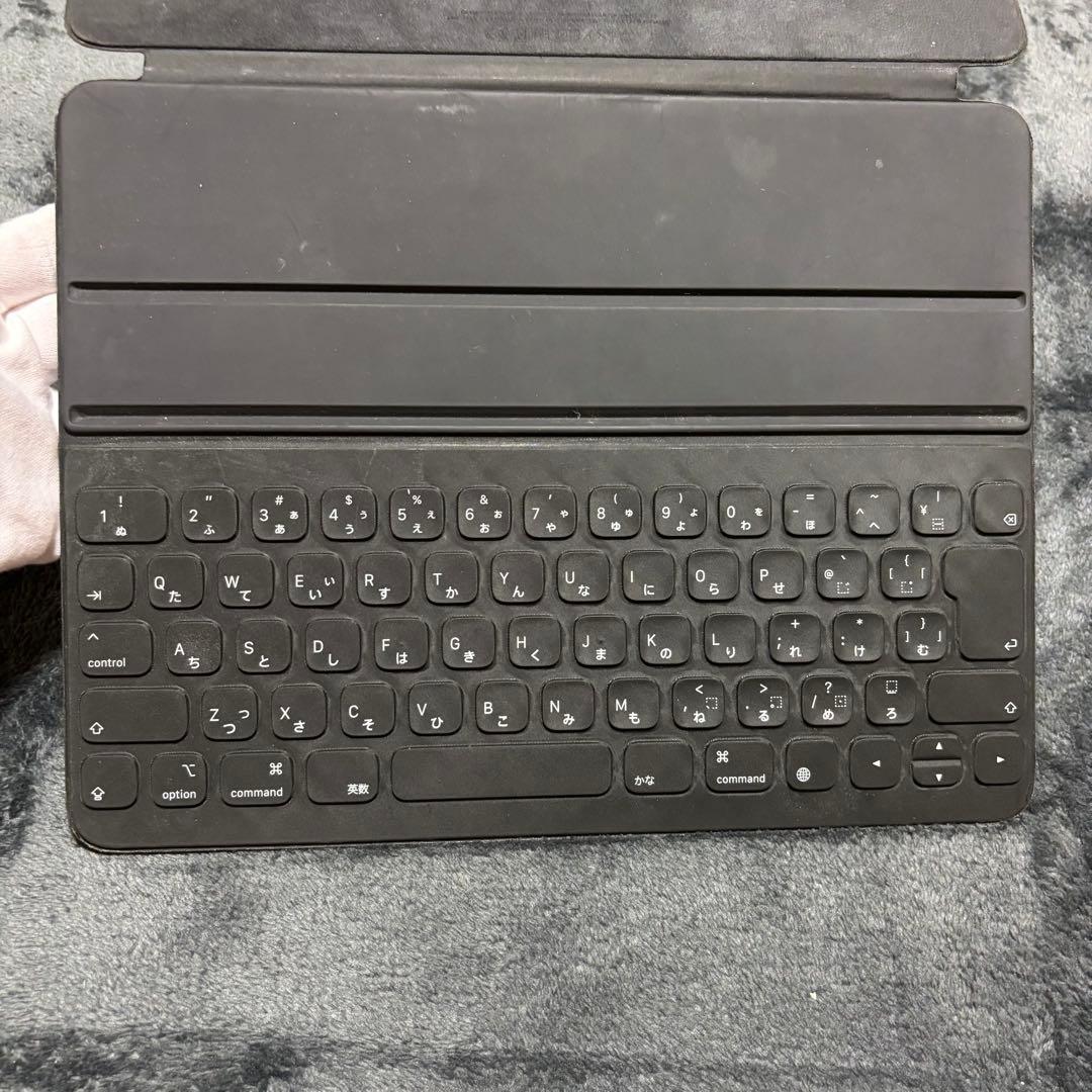 iPad Air 13 M3 / iPad Pro 12.9 純正キーボード