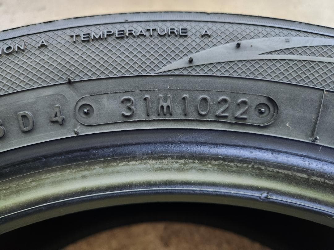 送料込☆2022年製 TOYOトーヨー タイヤ 185/55R15日本製☆2本