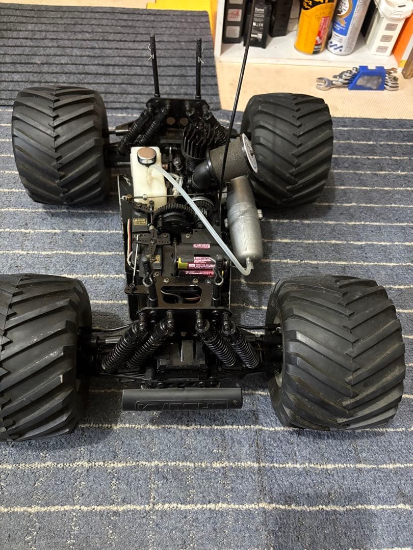 ホビーラジコン Monster truck