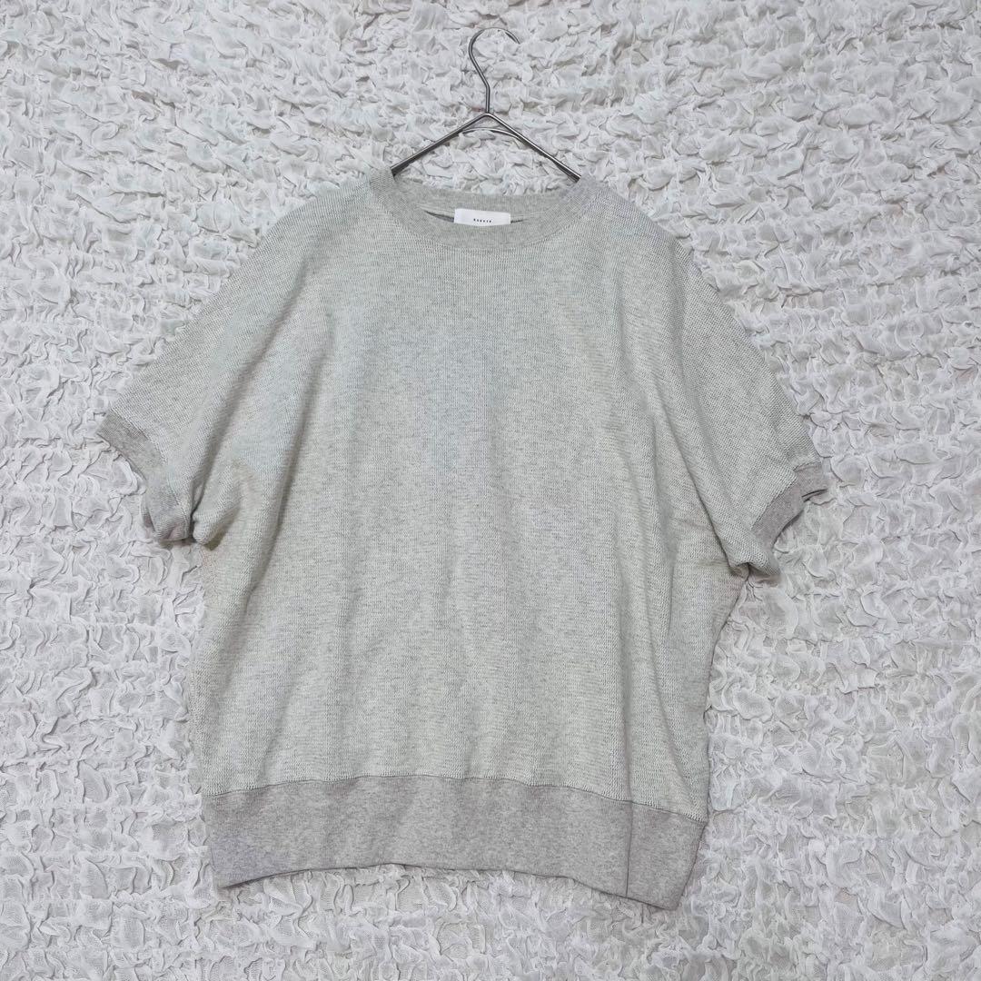 【美品】かぐれ サカリバーフレンチスリーブ 2025春夏　半袖トップス グレー
