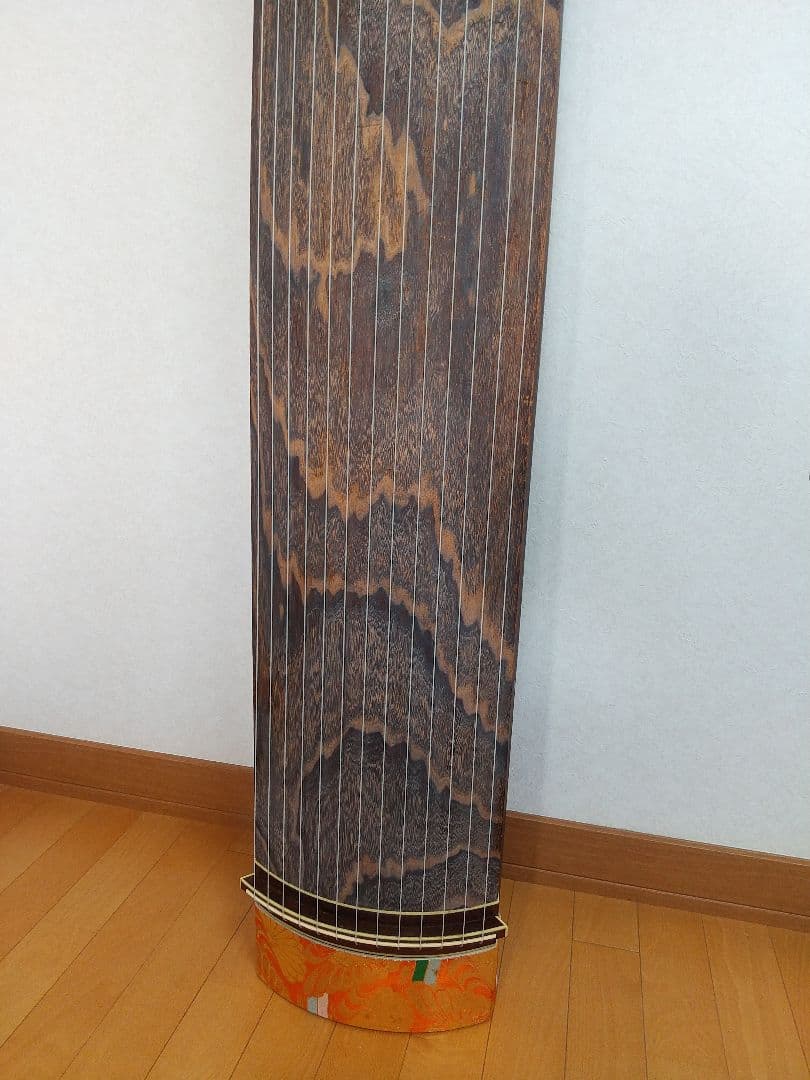 【みみ】金蒔絵入り 高級 和琴 お琴 13弦琴 お筝 和楽器 弦楽器