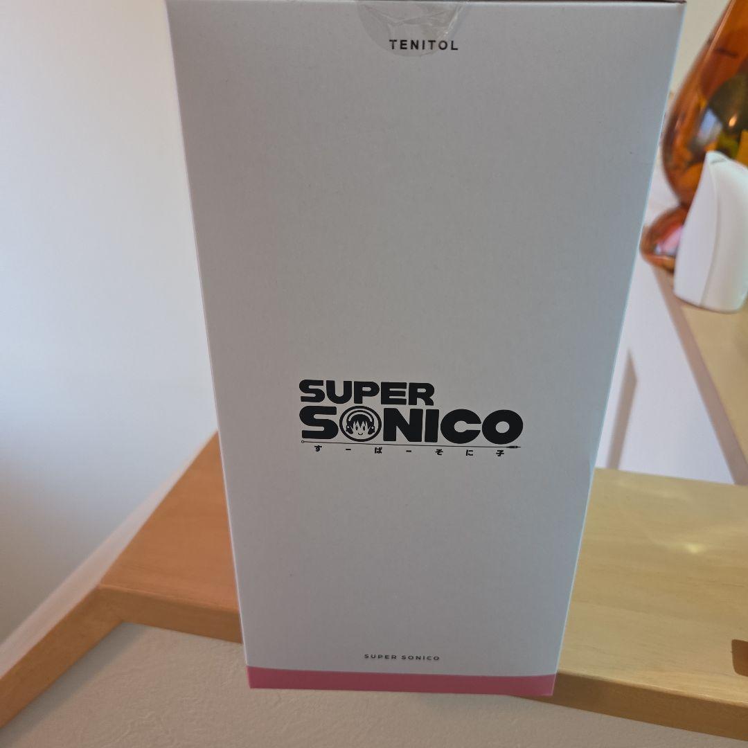 TENTOL SUPER SONICO フィギュア