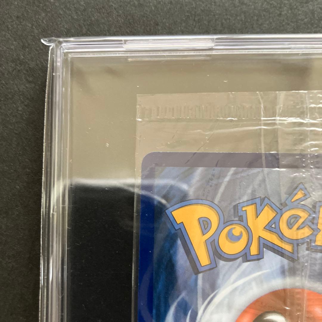ポケモンカード　リザードンV 英語　海外版　プロモ　未開封　パック　争奪戦