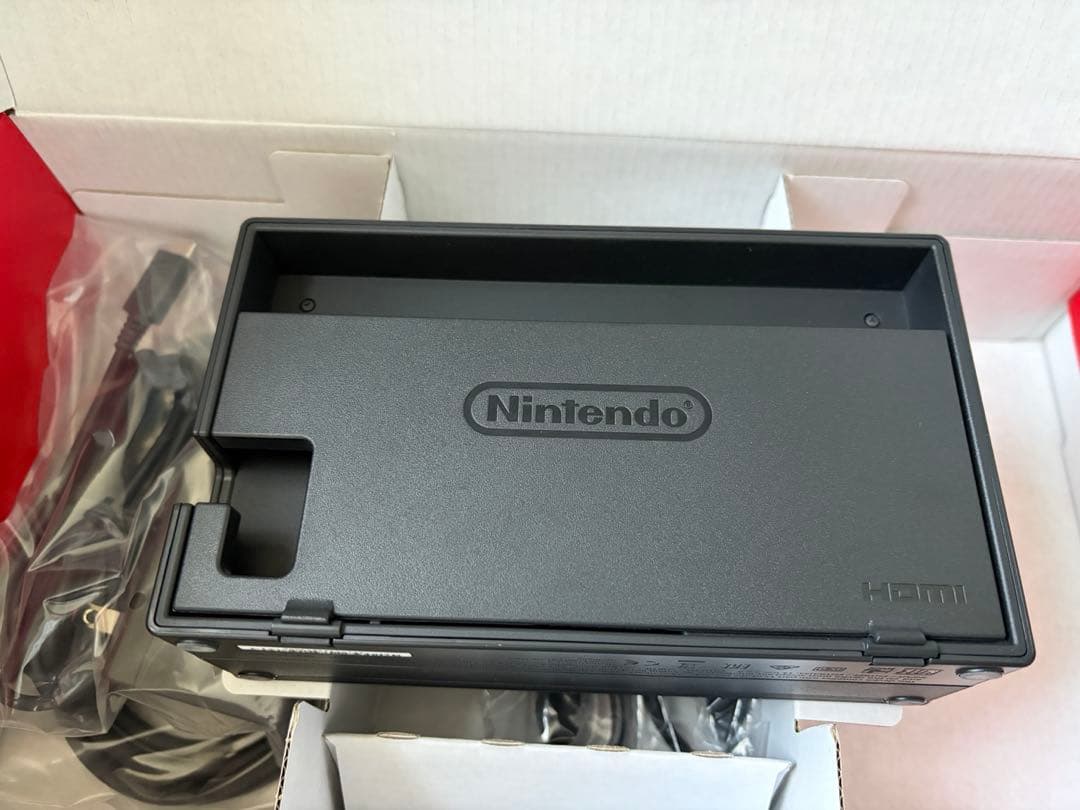 Switch 本体(外箱あり)