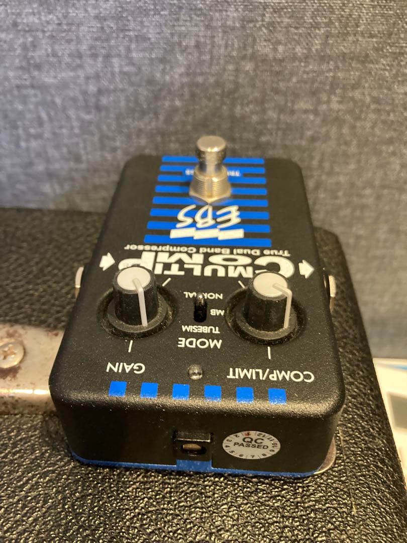 銘機、EBS MultiComp。動作良好。使い勝手がよく2個持っていました。
