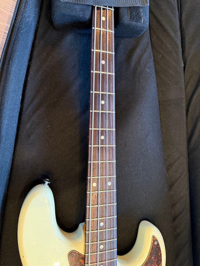 ベース Black Smoker BETA J4 TRAD MASTER