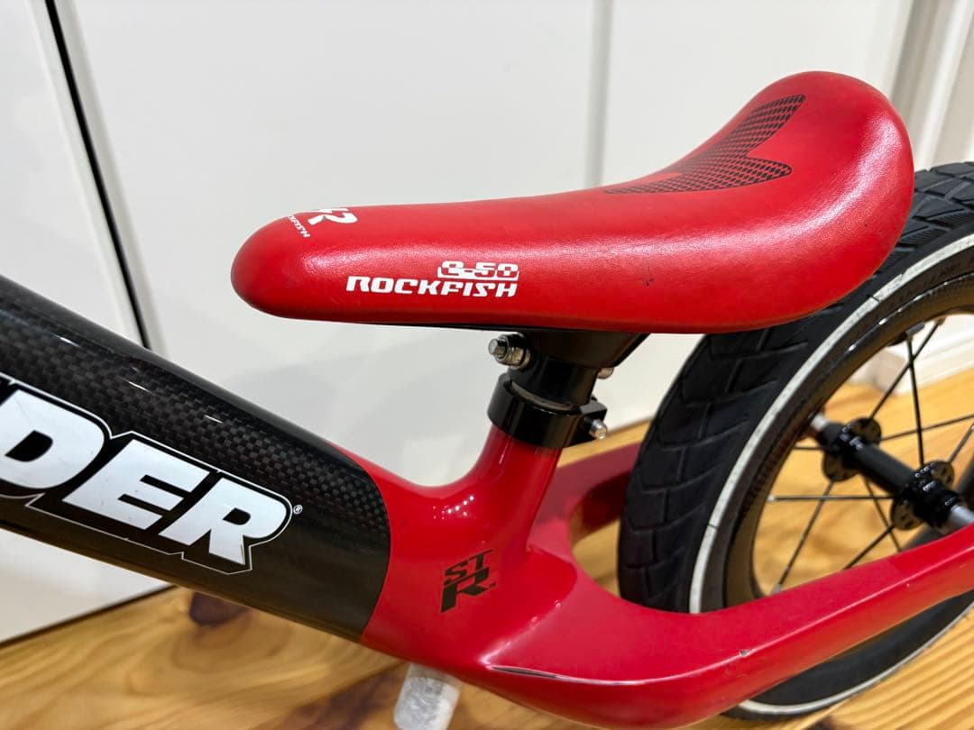 STRIDER ST-R 12インチ レッド　カーボン　完成品