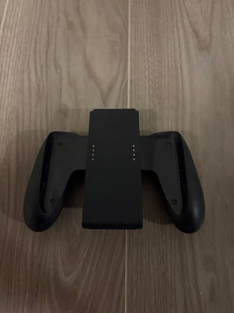 Nintendo Switch 本体 青/赤/黄/ピンク