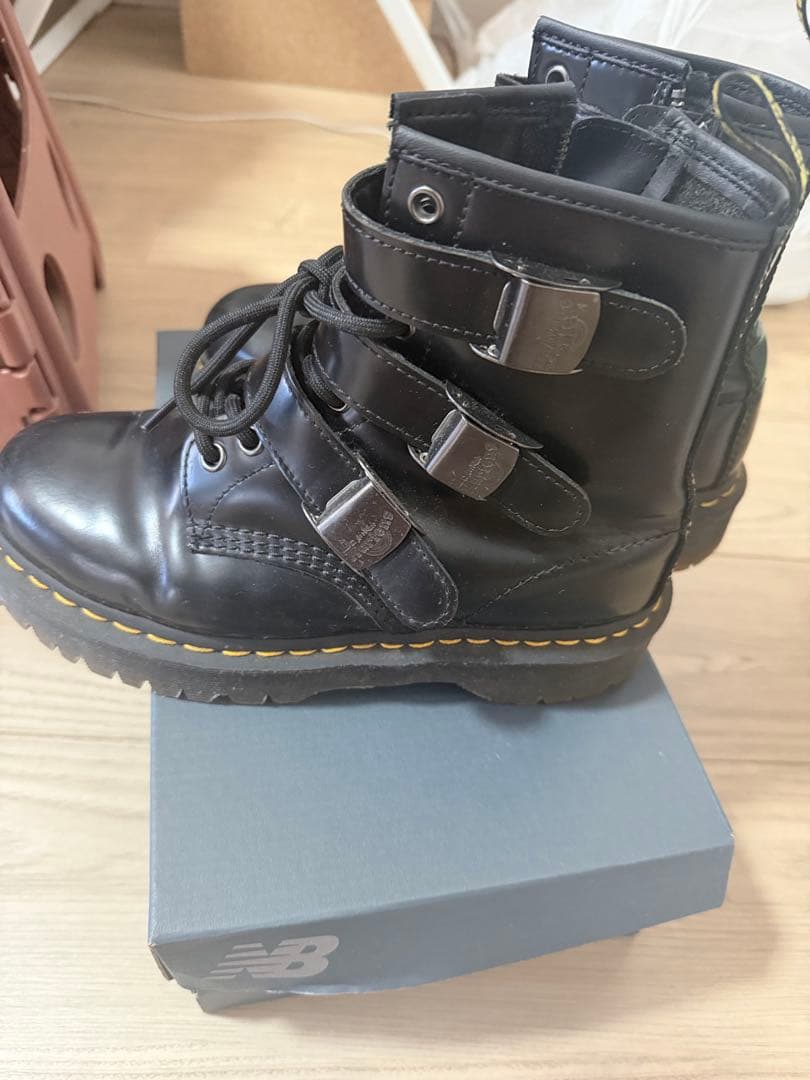 dr.martens ブラックレザーブーツ
