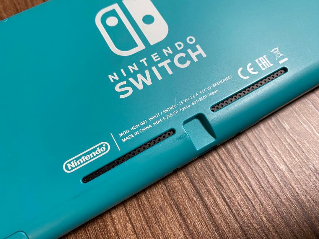 【美品】Nintendo Switch Lite ターコイズブルー　充電器付