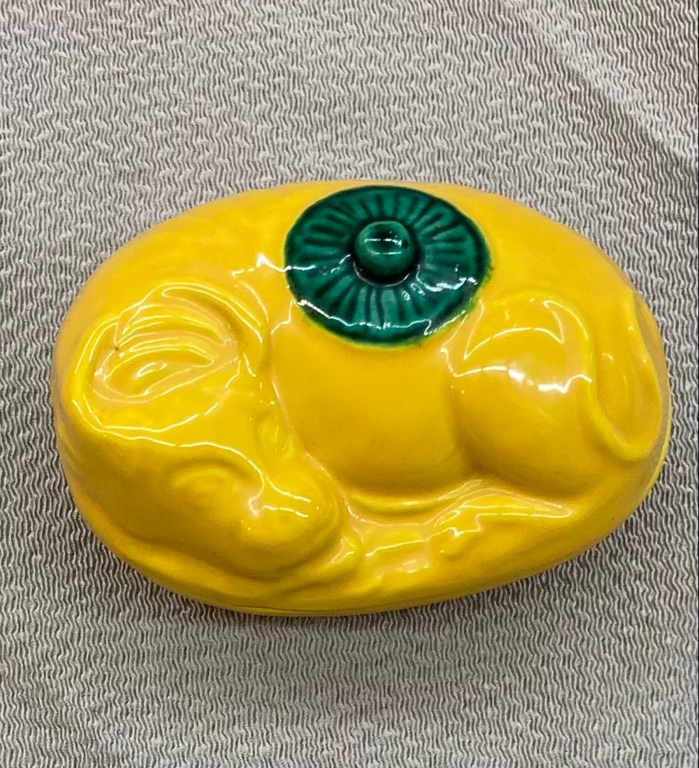 B343s 高野昭阿弥造「交趾 笠牛香合」共箱　形物香合　京焼　茶道具香道具