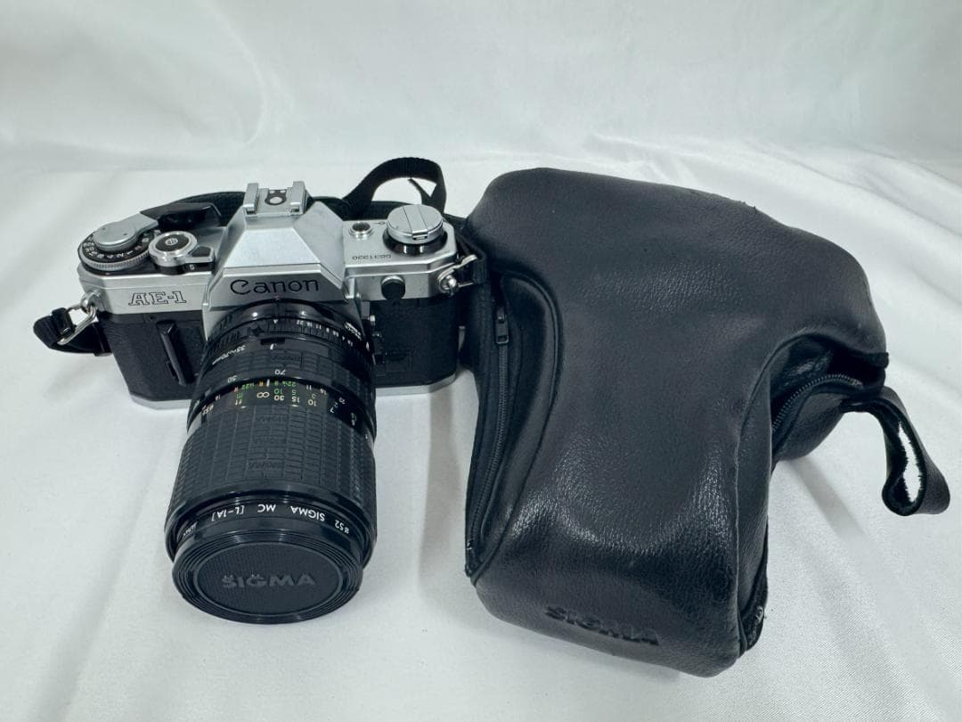 【フルセット】Canon AE-1 ＋ SIGMAズームレンズ ＋ 三脚バッグ付