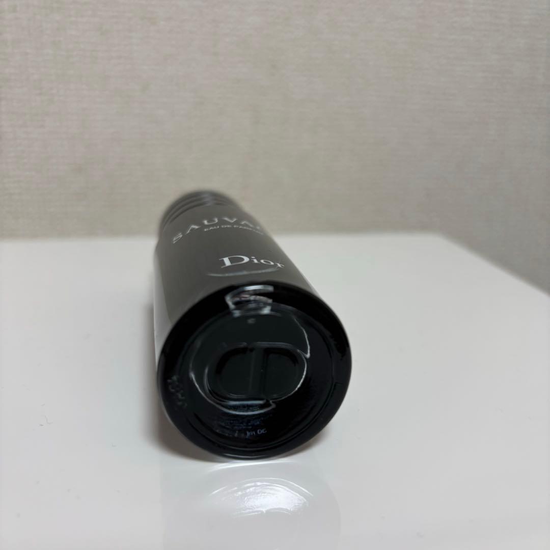 ⚠️ayamaru Dior ソヴァージュ オードゥ パルファン 30mL