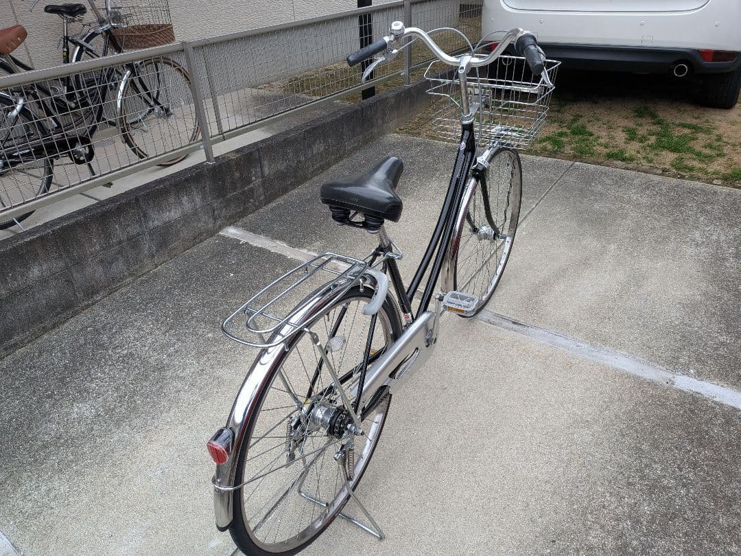 ブリジストン　２７インチ自転車　黒中古　引き取り限定
