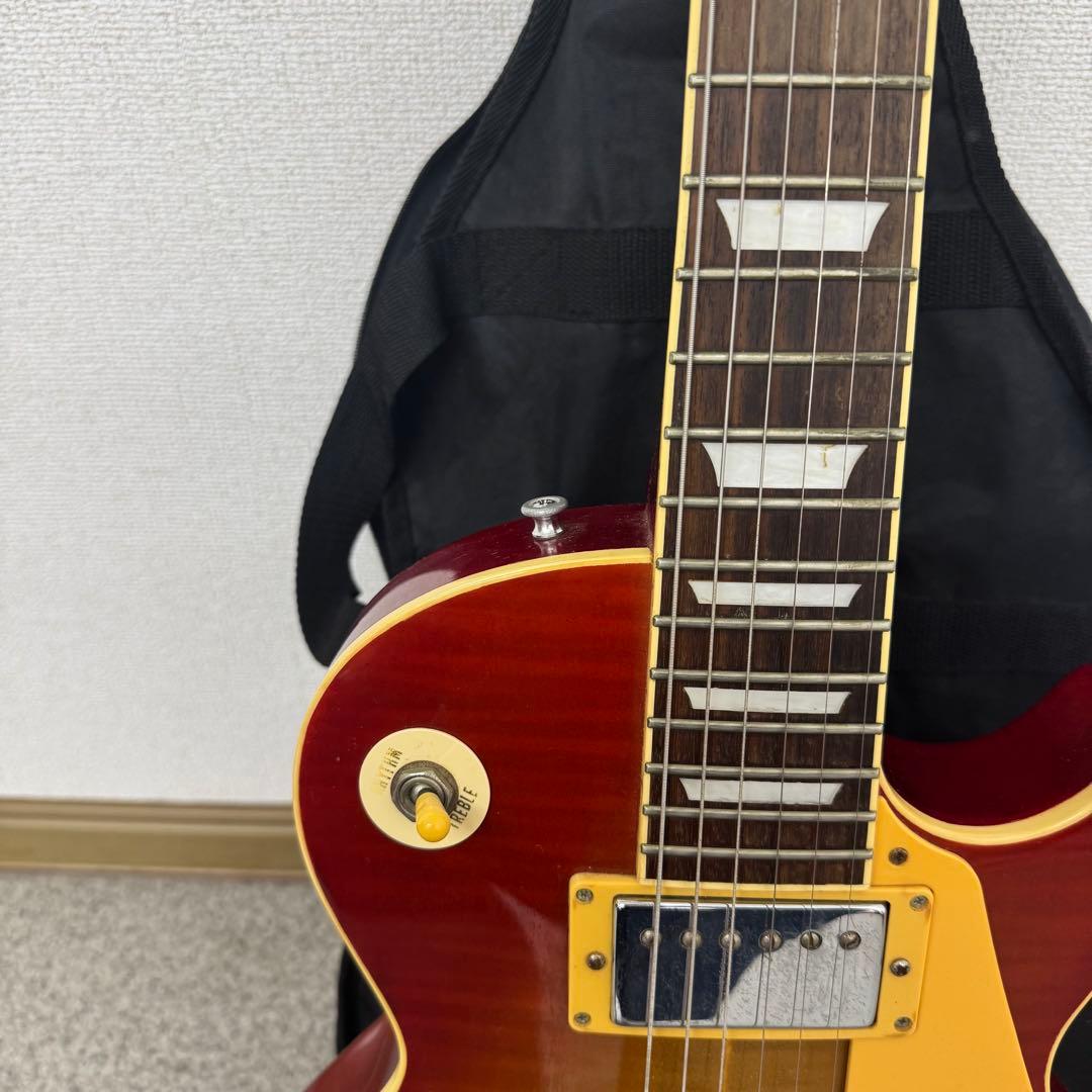 エレキギター　ケース付き