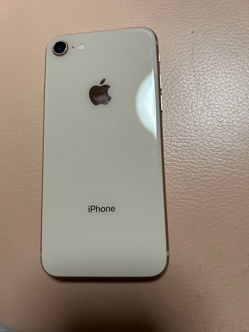 iPhone8 simフリー　ローズゴールド　64gb バッテリー58%