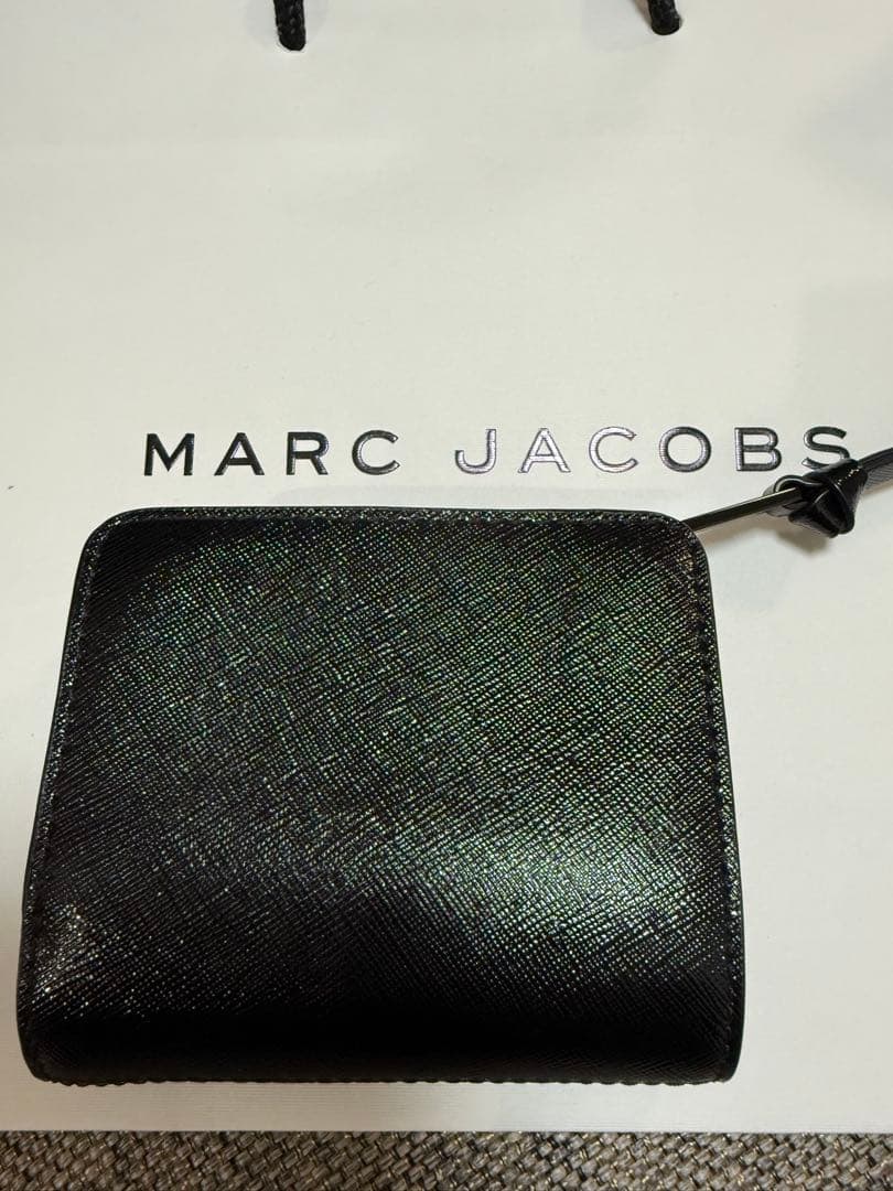 MARC JACOBS ブラック 二つ折り財布