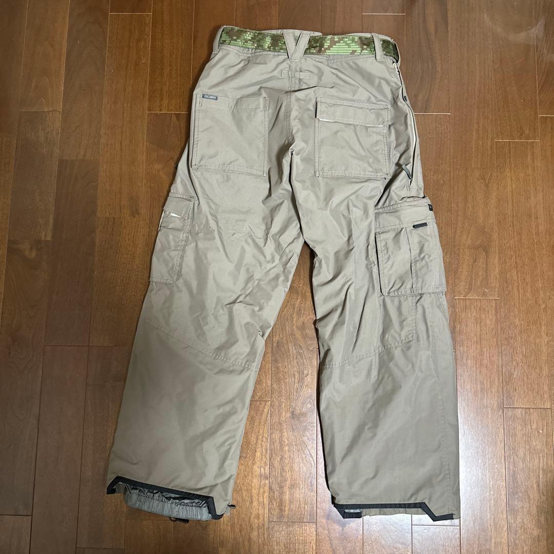 スノーボードウェア　パンツ　セット　ベルト、チケットホルダー付き　サイズ：L