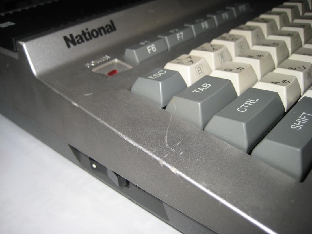中古　National　CF2000　MSXコンピュータ