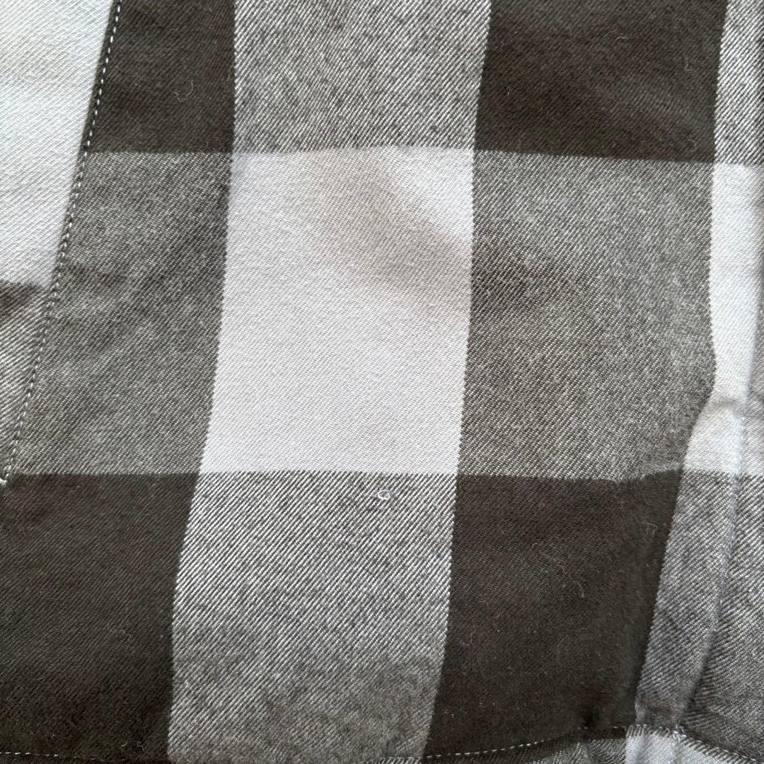 美品 carhartt ボアネルシャツ ブラック×グレー RELAXED FIT