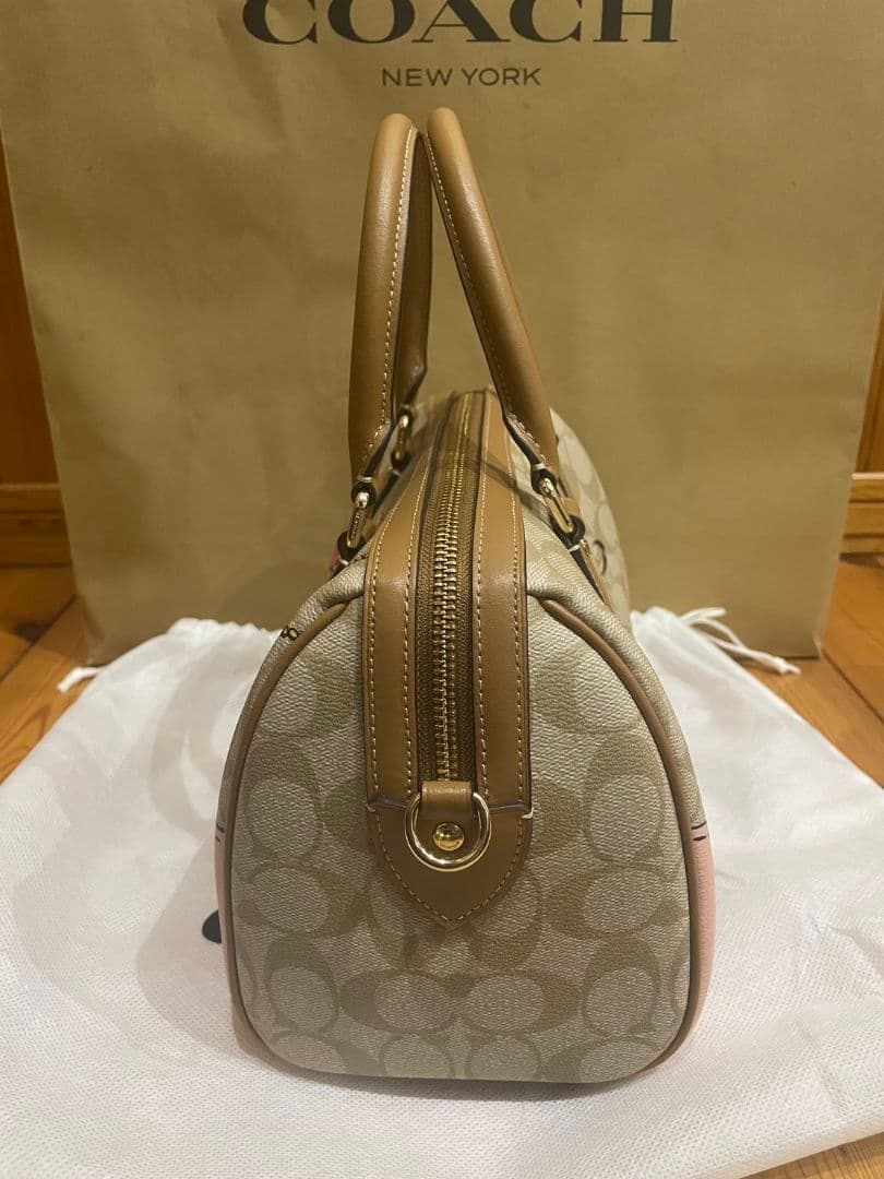 Coachローアン騙し絵シグネチャーロゴ2wayサッチェル
