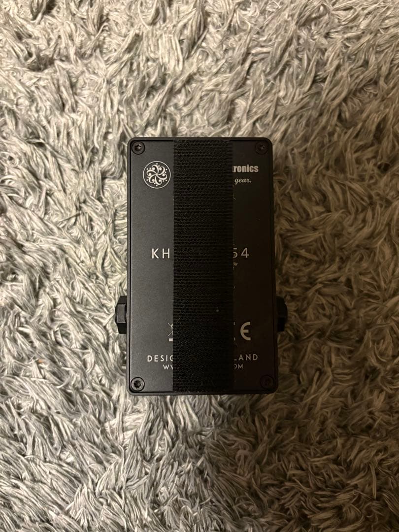 Darkglass Harmonic Booster ベースエフェクター