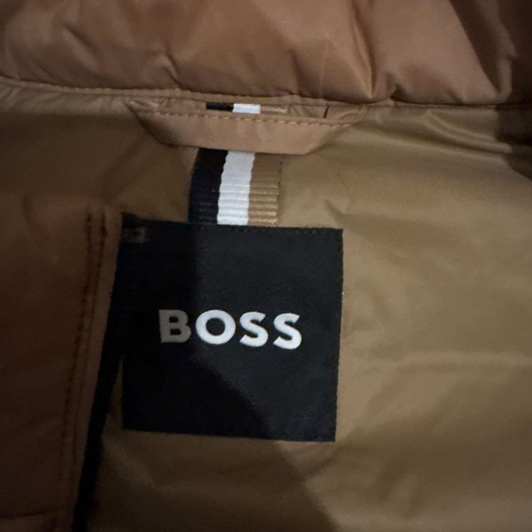 BOSS ベージュ ベスト サイズ54 中綿 ベスト ダウン