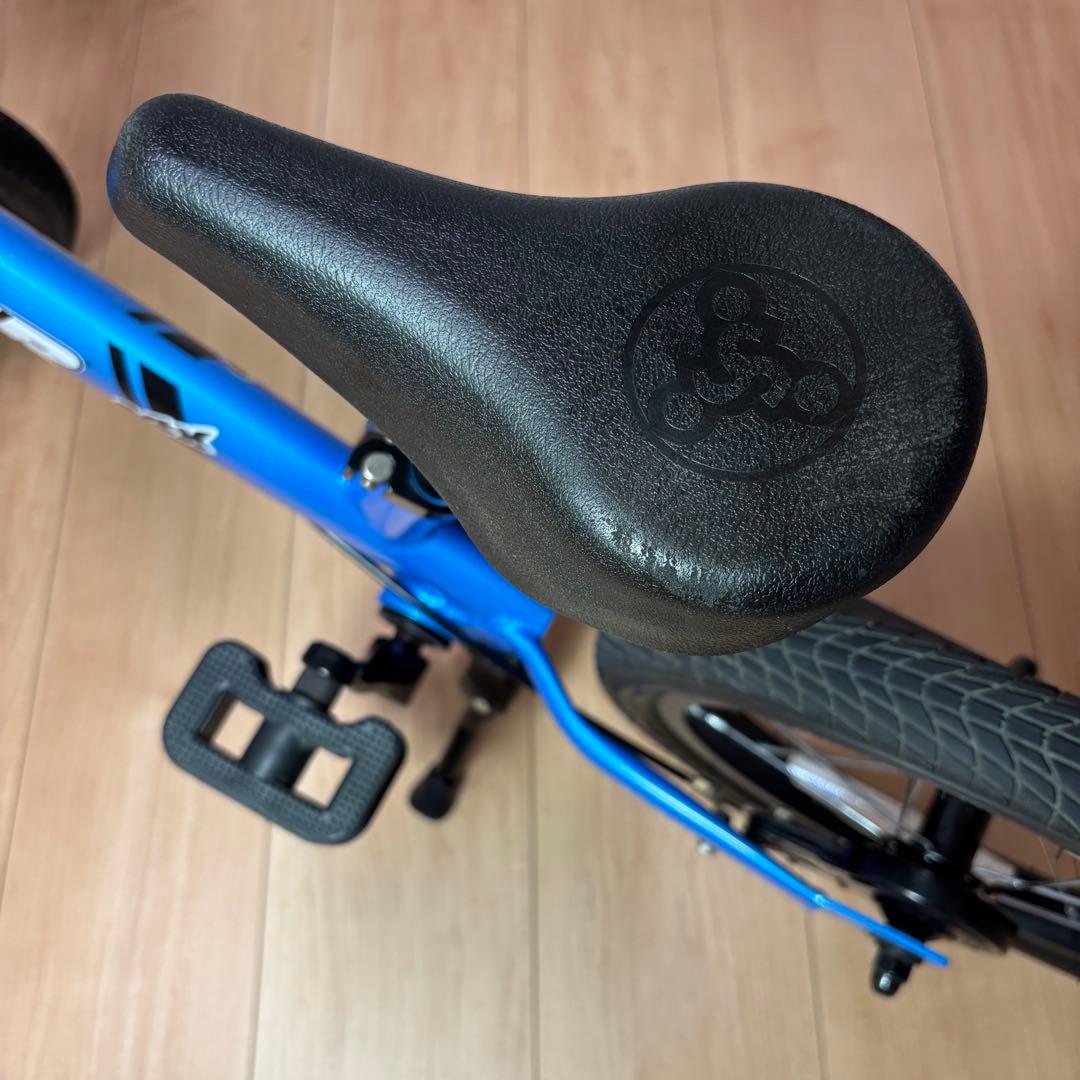 【送料込】STRIDER ストライダー 14x SPORT ブルー スタンド付