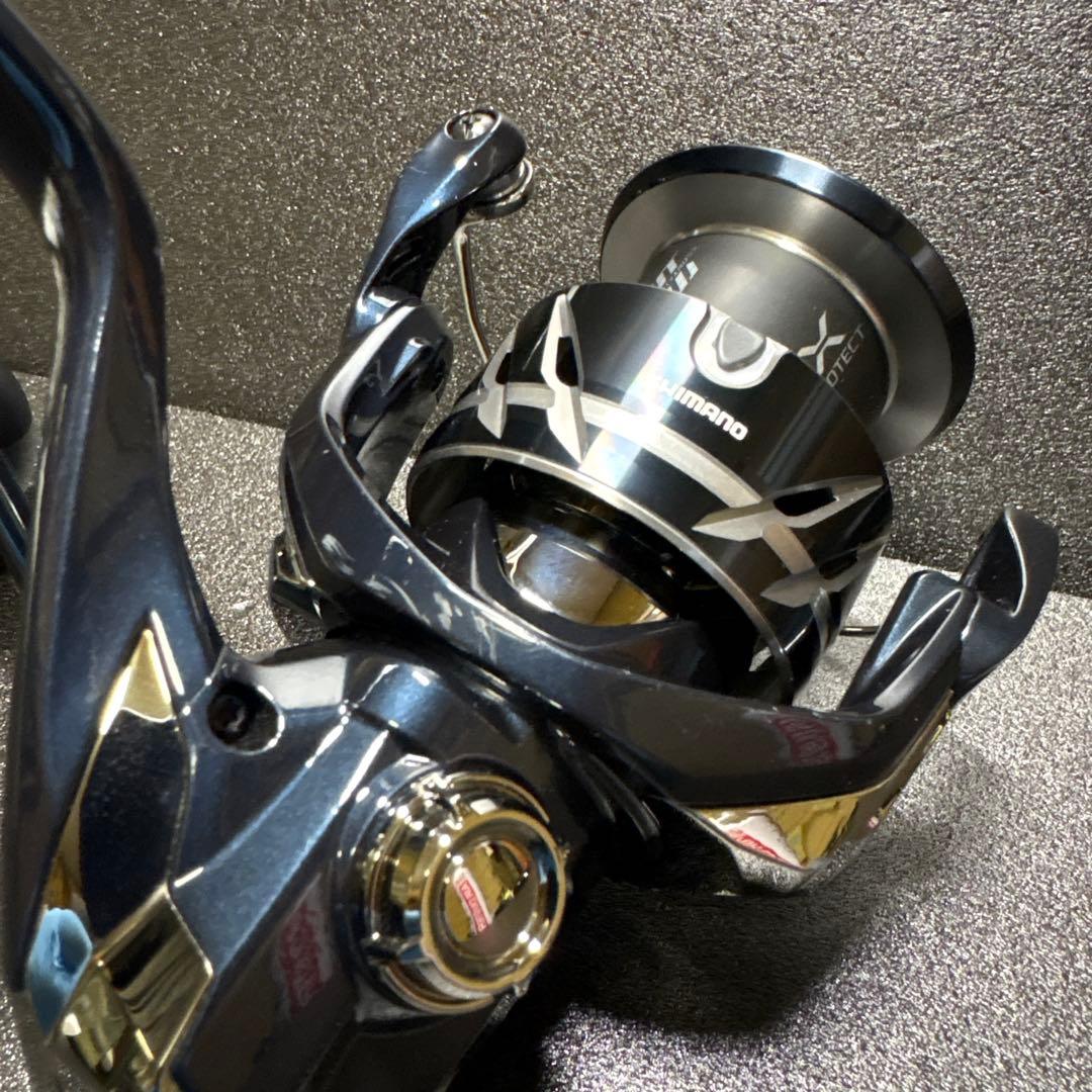 シマノ　24ストラディックSW 4000XG スピニングリール