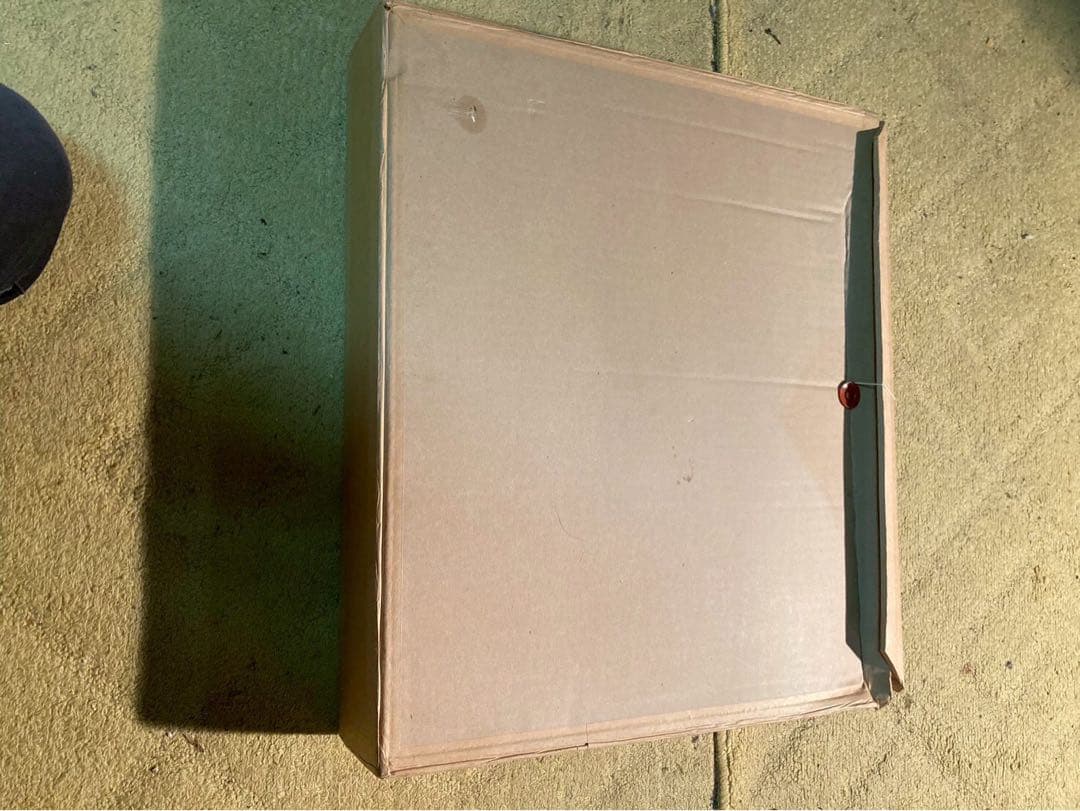 金色の装飾的な額縁 約40cm x 50cm