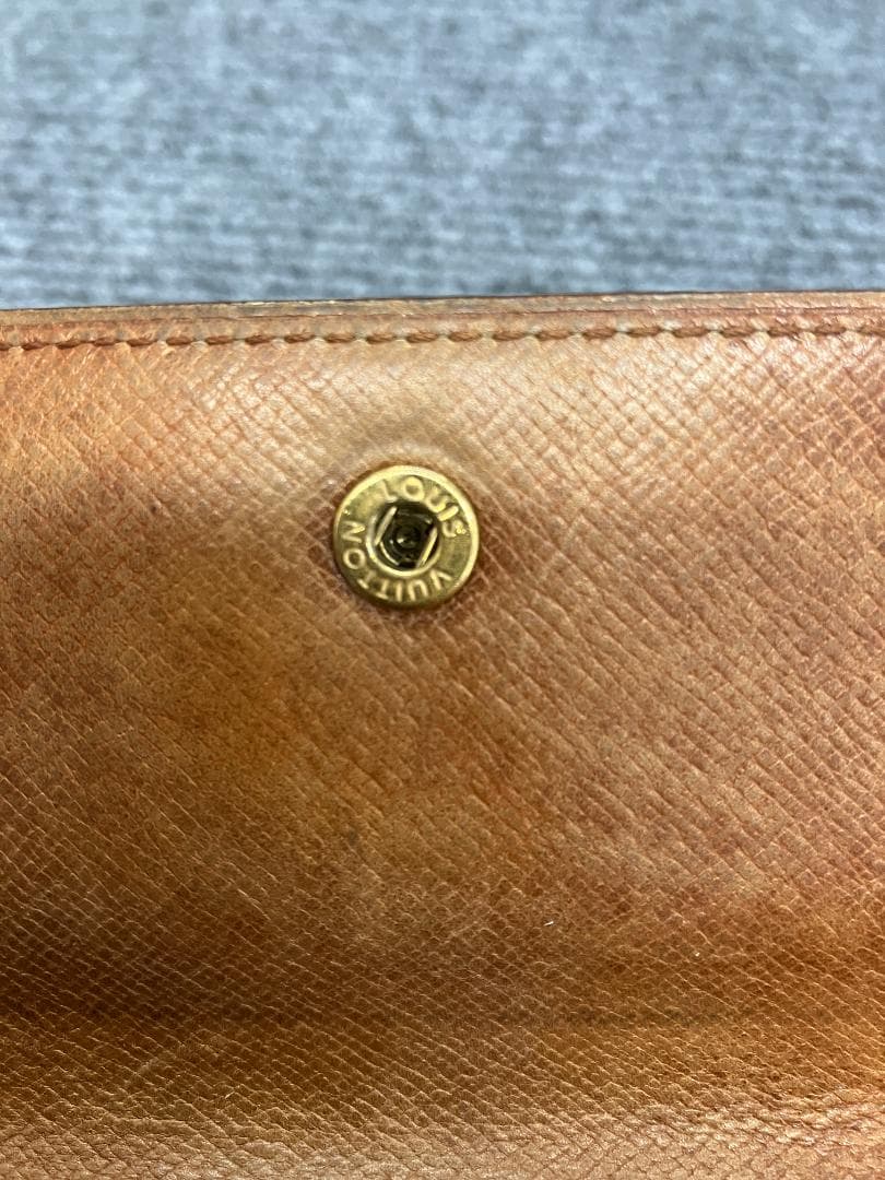LOUIS VUITTON　ルイヴィトン　三つ折り財布　モノグラム　318