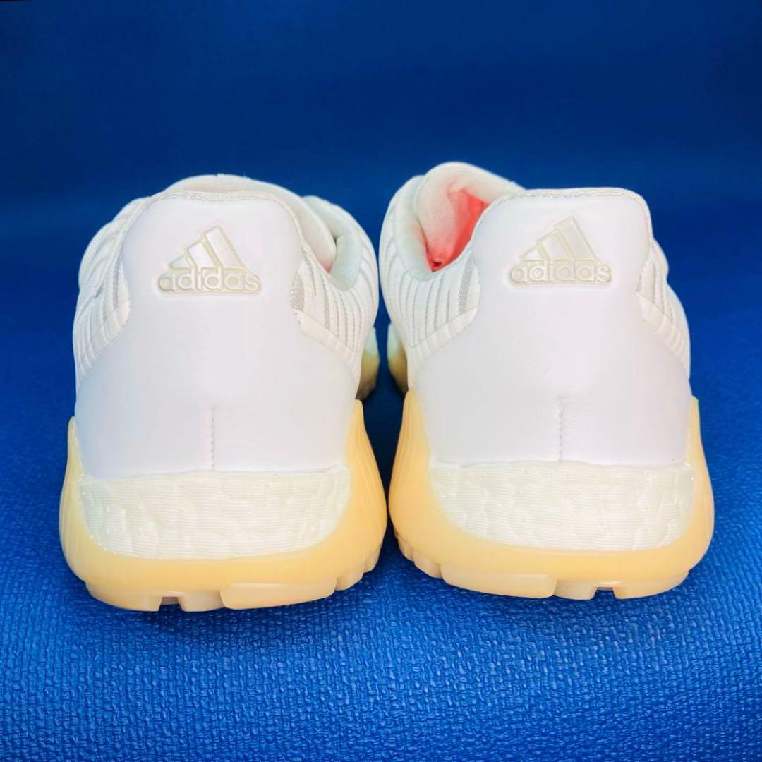 【未使用級】adidas23.5㌢コードカオスボア　BOOST BOA ホワイト