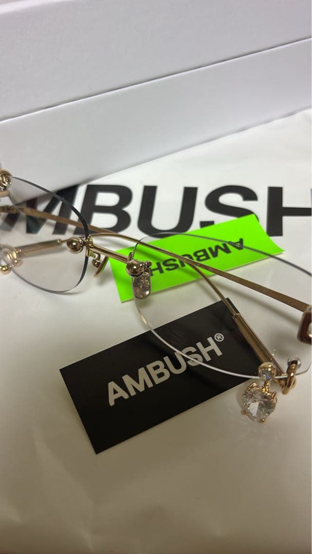 AMBUSH クリア リムレスサングラス