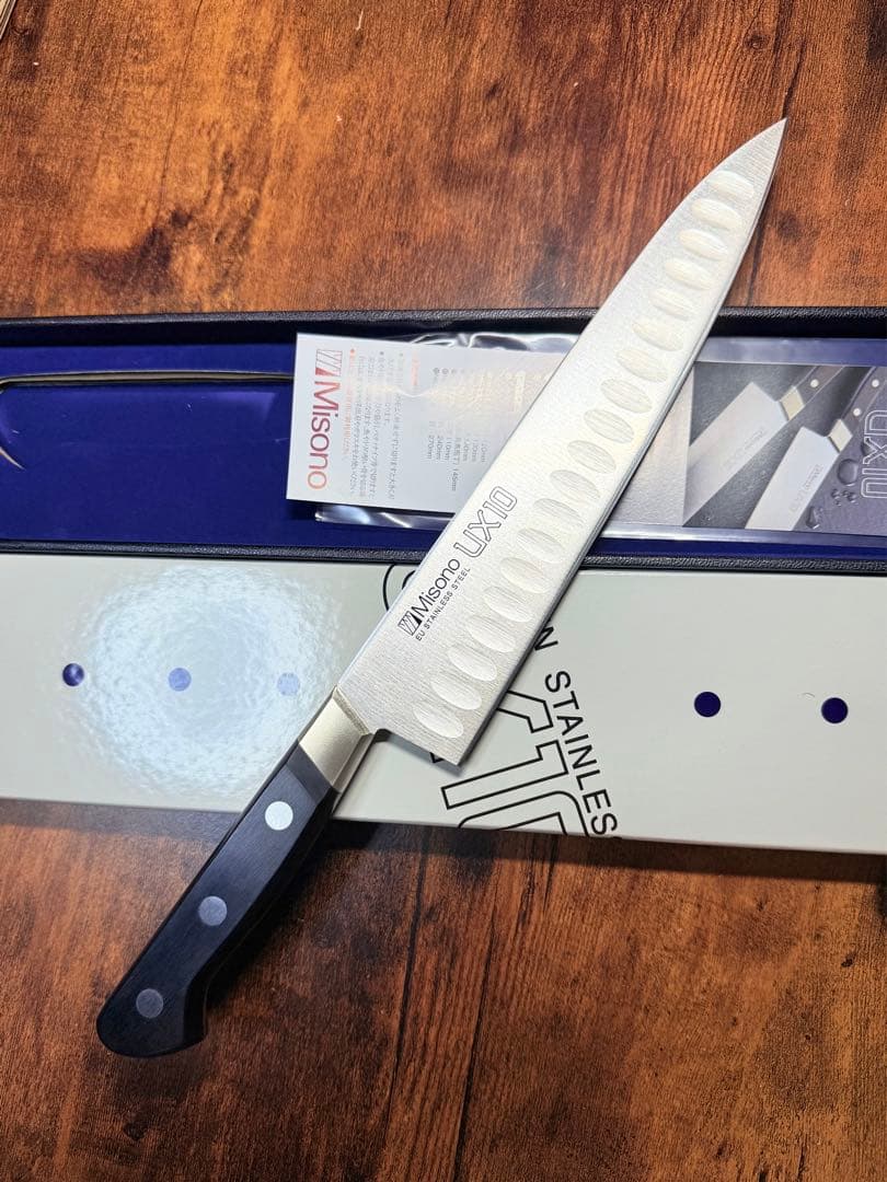 MISONO UX10 牛刀　包丁　7寸　サーモン型