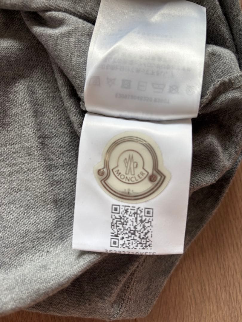 モンクレール　MONCLER Tシャツ