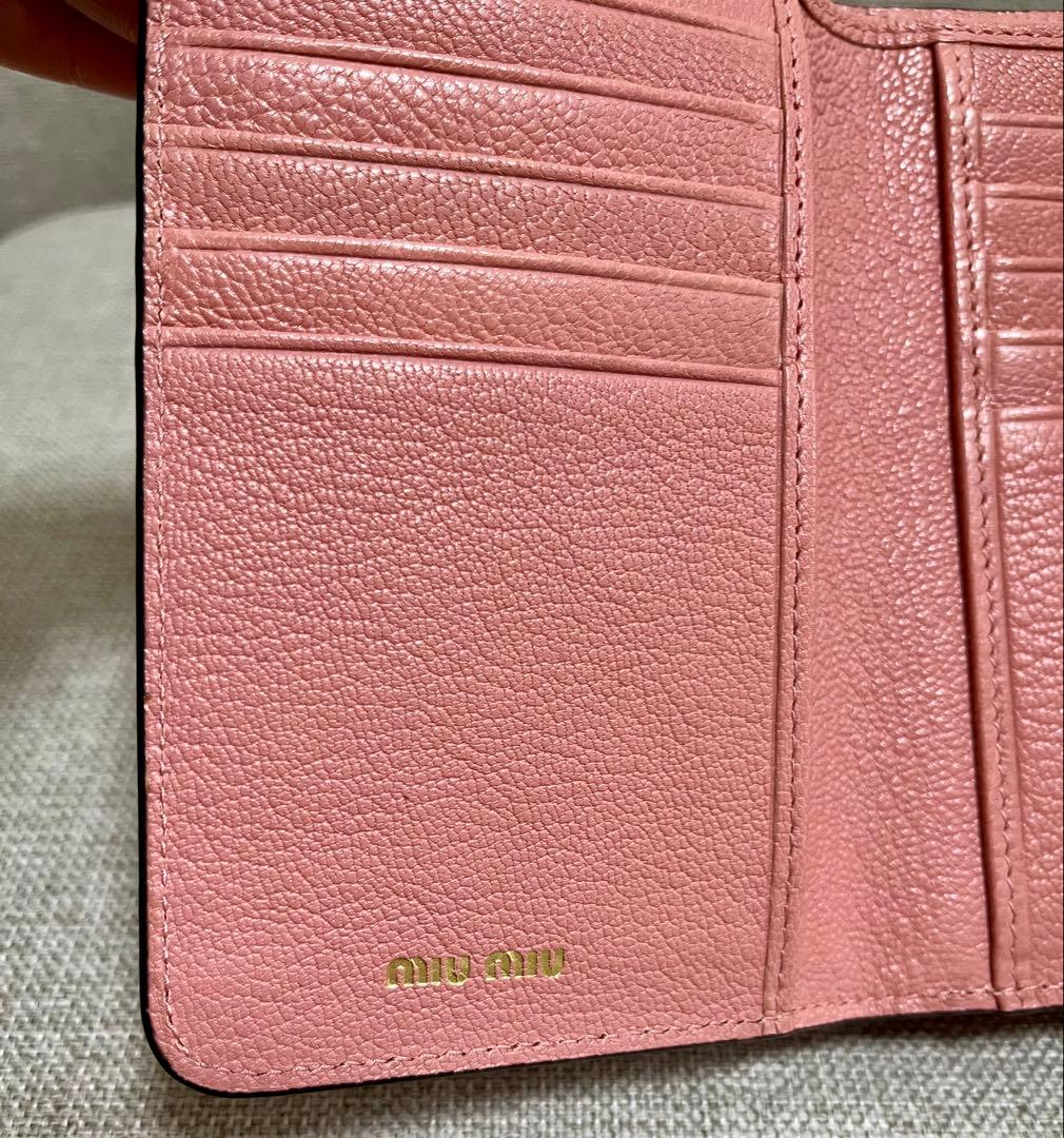 MIU MIU ピンク 三つ折り財布