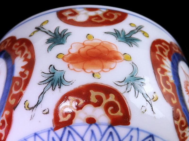 古伊万里　色絵　蝶に牡丹の図　りん茶碗　E883ASA-fbrp
