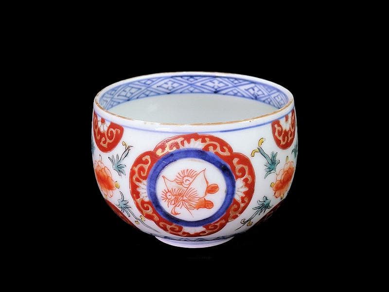 古伊万里　色絵　蝶に牡丹の図　りん茶碗　E883ASA-fbrp