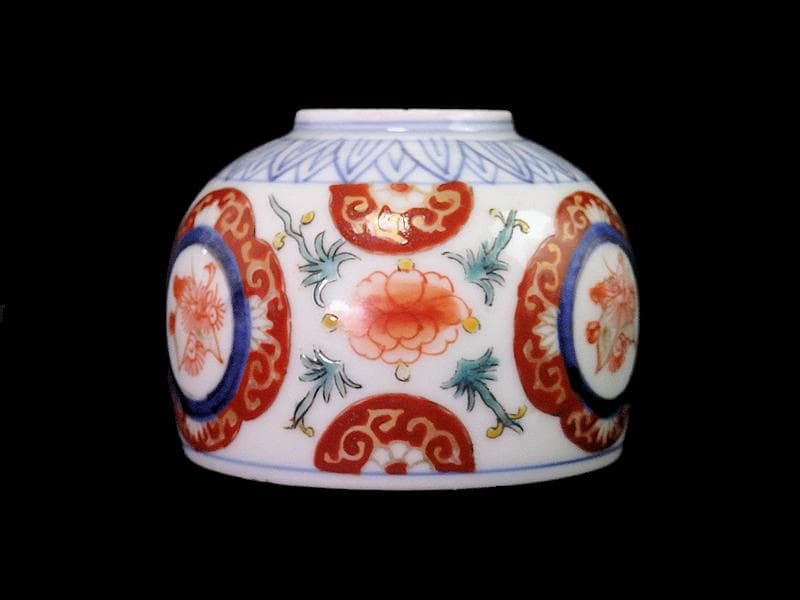古伊万里　色絵　蝶に牡丹の図　りん茶碗　E883ASA-fbrp