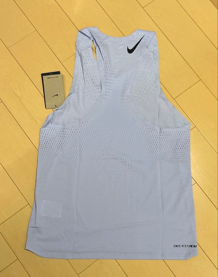 新品 ナイキ エアロスイフト ADV ランニングシングレット　Mサイズ