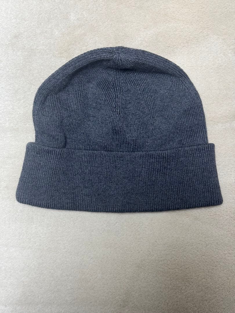 【新品 未使用 試着のみ】FRED PERRY ニット帽
