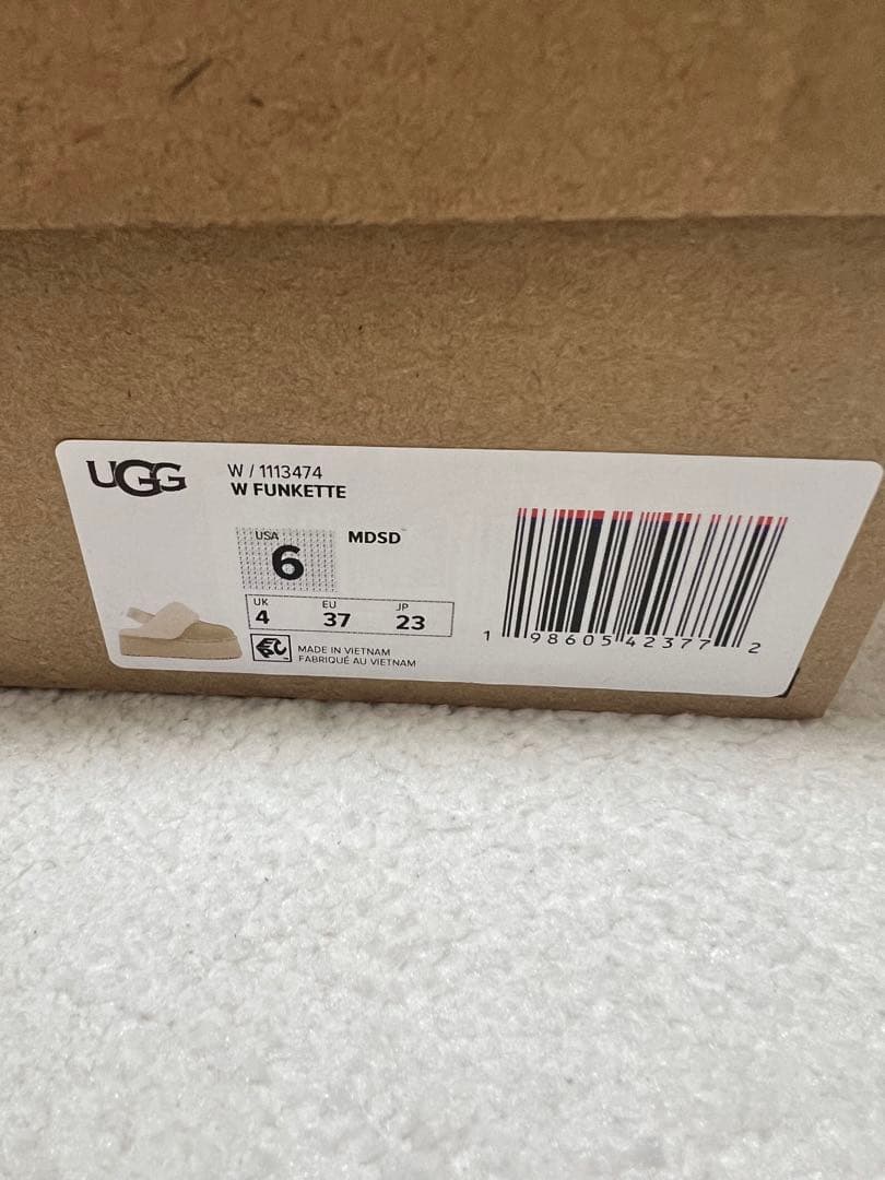 UGG アグ　Funkette ファンケット　Mustard Seed 23cm