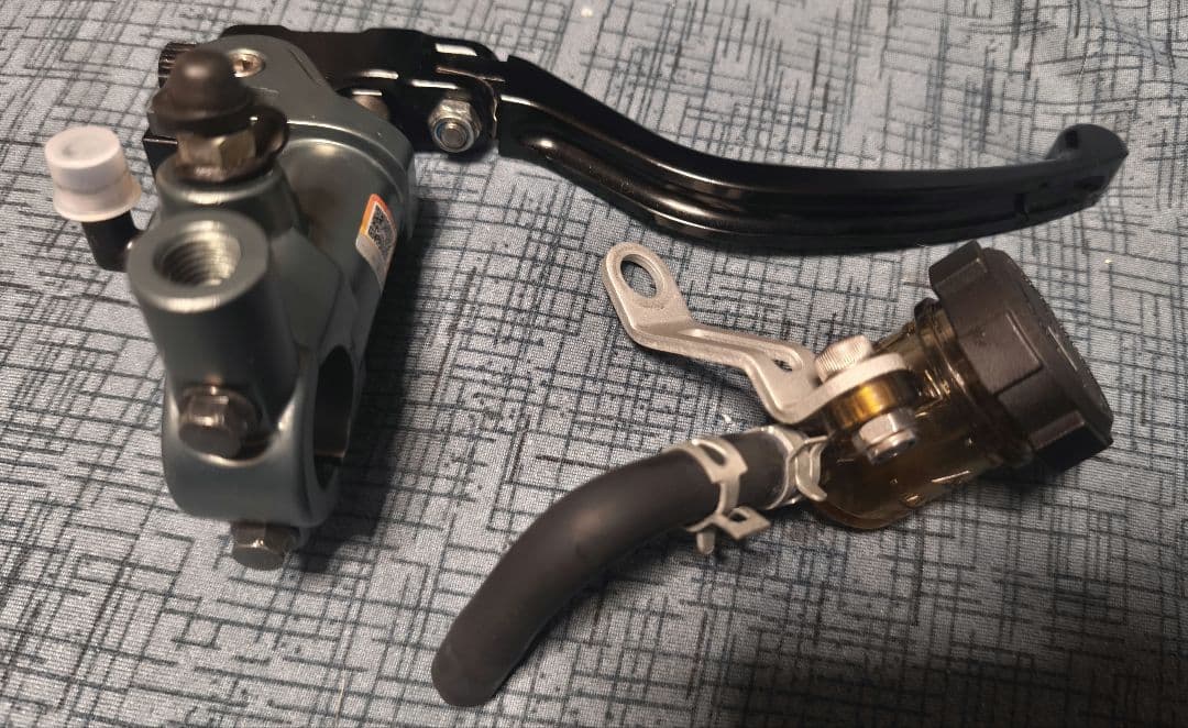 Adelin RCS マスタシリンダー 19mm　18〜20mm可変レバーレシオ