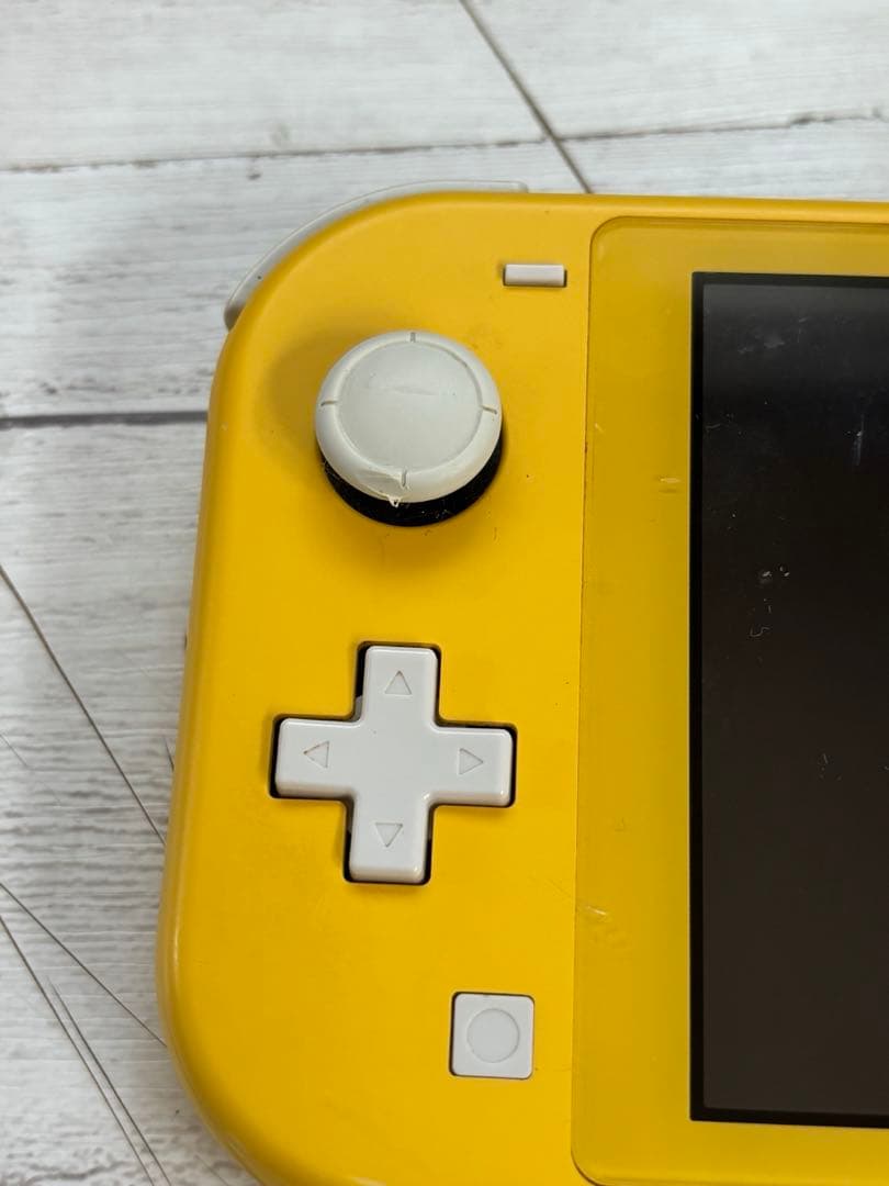 【ジャンク品】Nintendo Switch Lite yellow