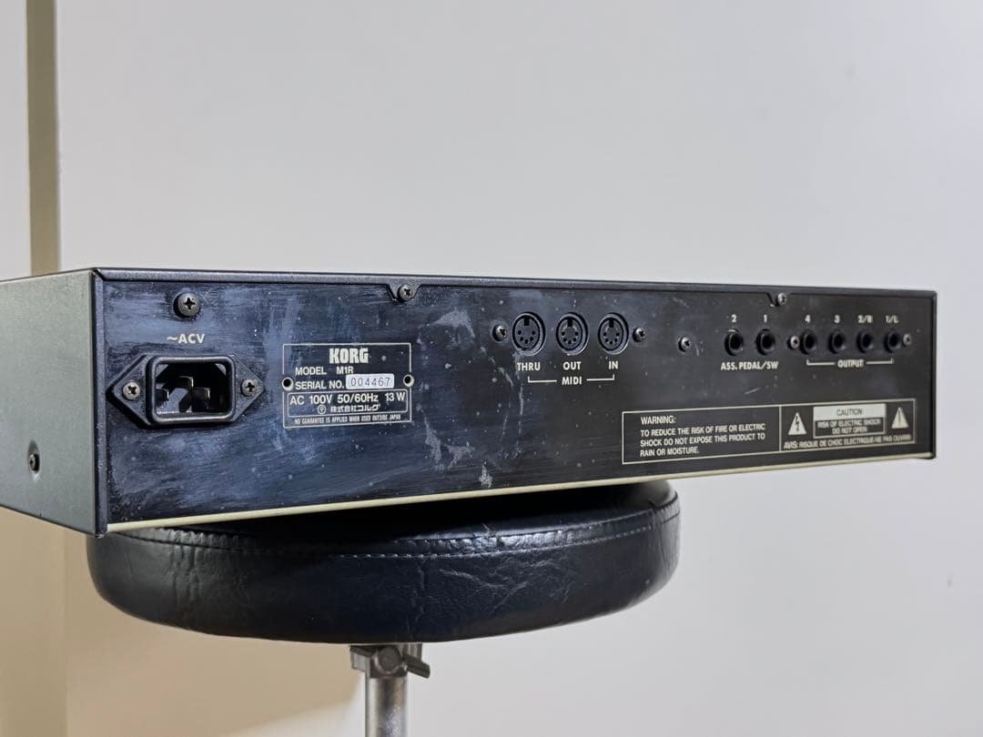 KORG M1R シンセサイザー音源モジュール ビンテージシンセ