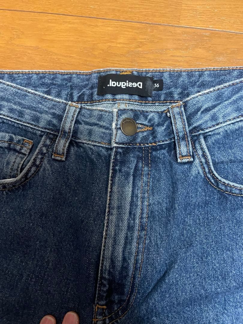 すみれ Desigual 花柄刺繍 デニムパンツ 36サイズ