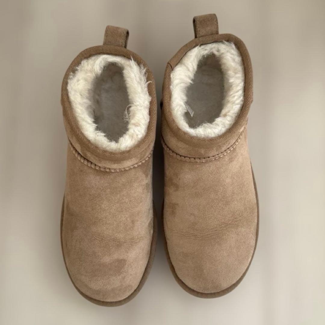UGG クラシック ウルトラ ミニ