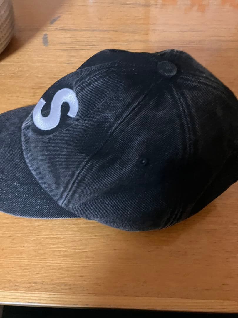 SUPREME 刺繍Sロゴ ベースボールキャップ 黒